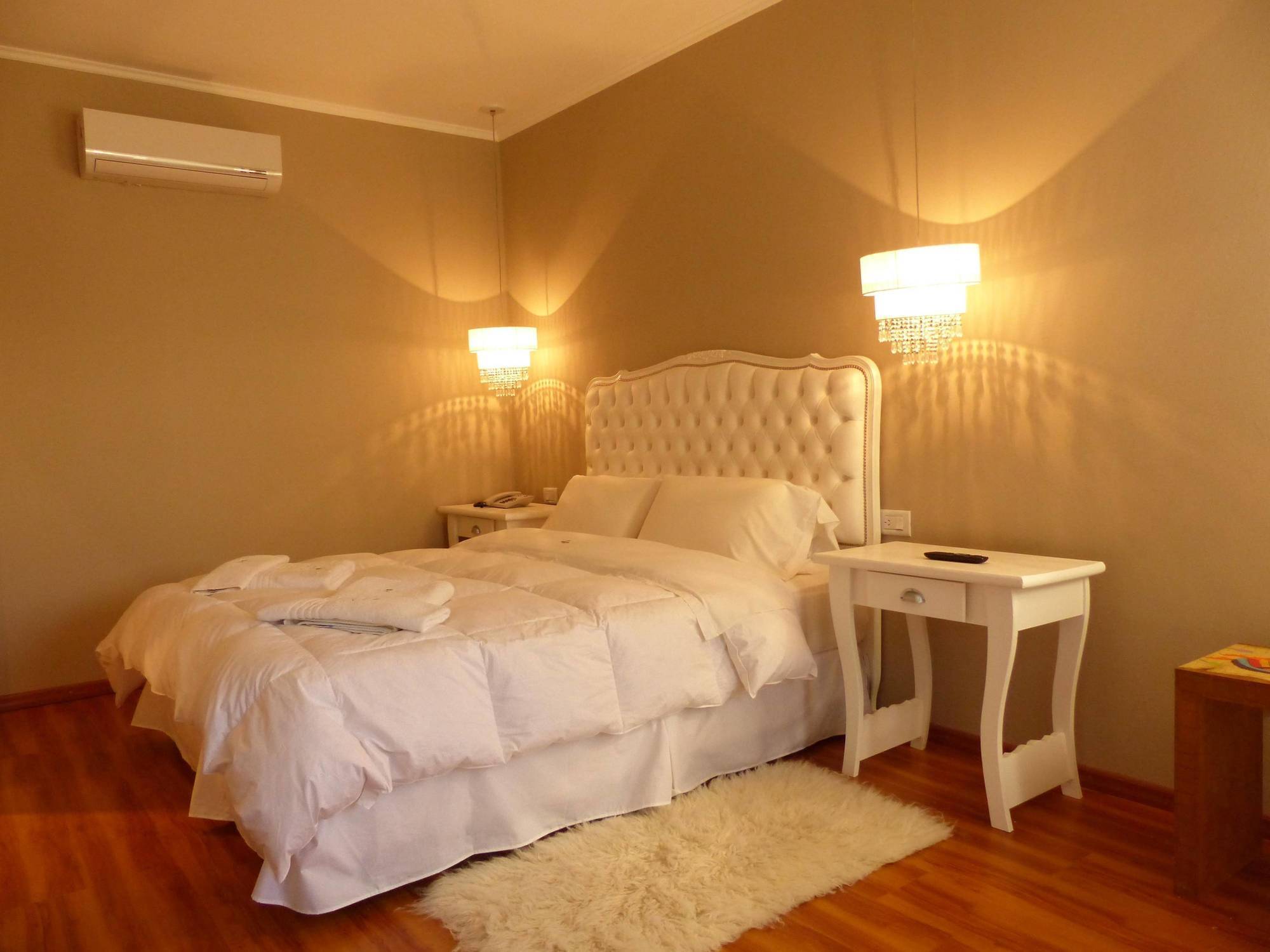 Euskadi Hotel General Pico Eksteriør billede
