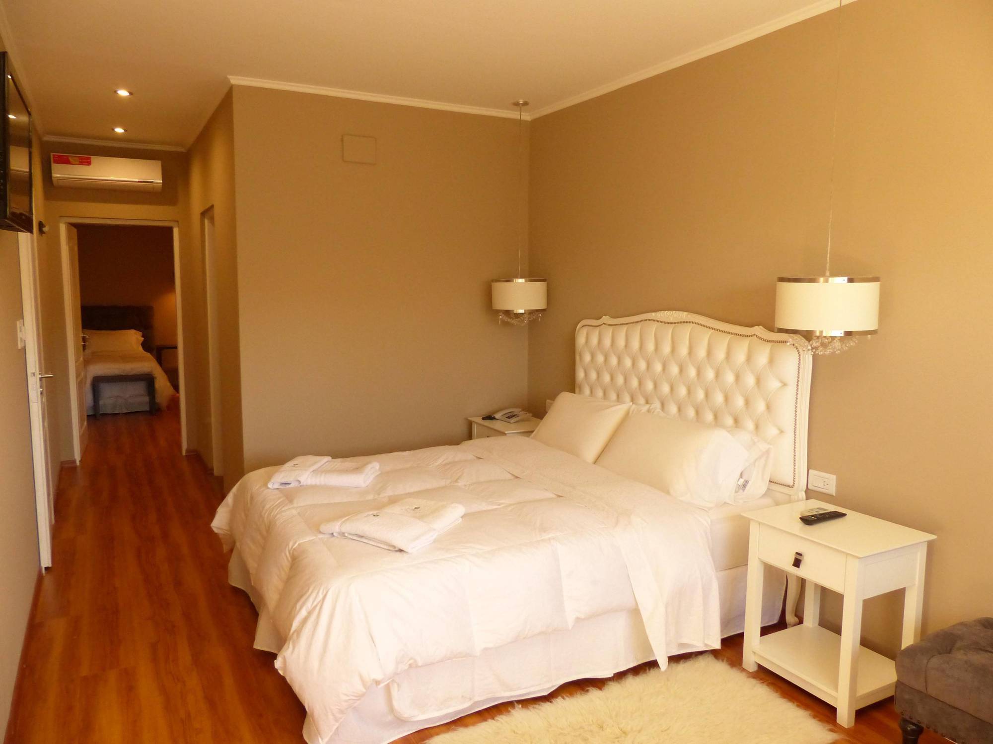 Euskadi Hotel General Pico Eksteriør billede